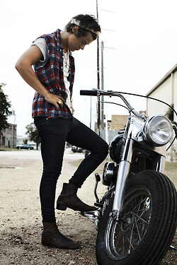 One-Direction-Fabulous-Magazine-2013-one-direction-35591528-250-375