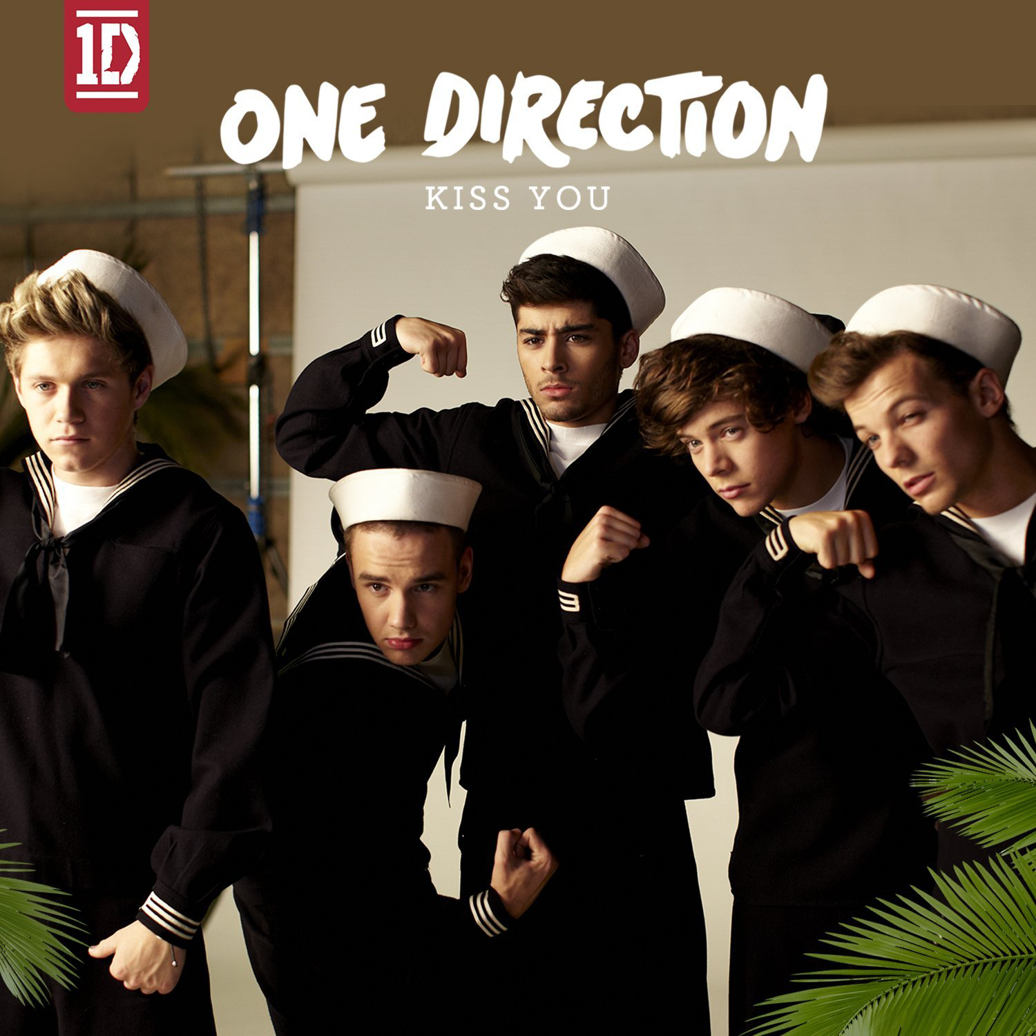 One-direction-kiss-you-2013-1500x1500